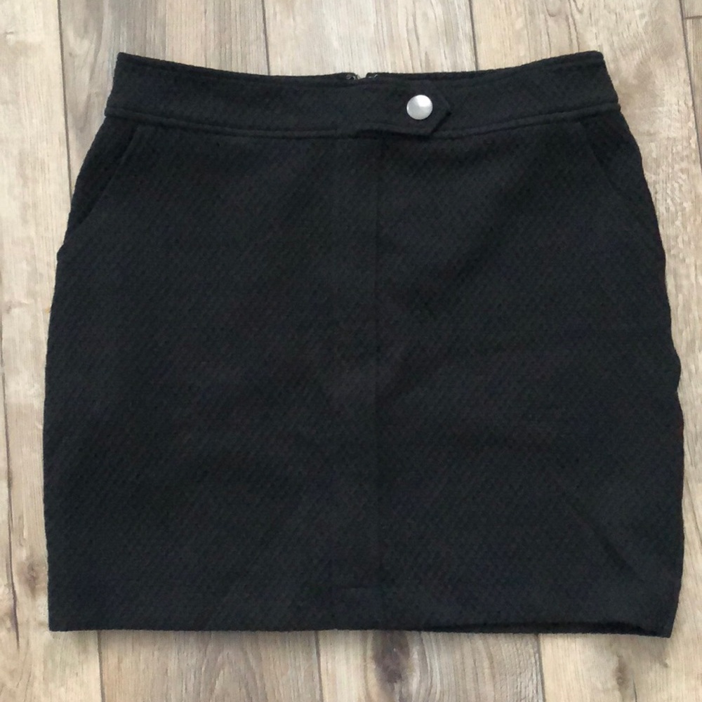 EUC Banana Republic Navy skirt Size 10